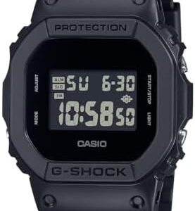 Relógio de Pulso Masculino Casio G-Shock Digital Light LED DW5600UBB1DR | Amazon.com.br